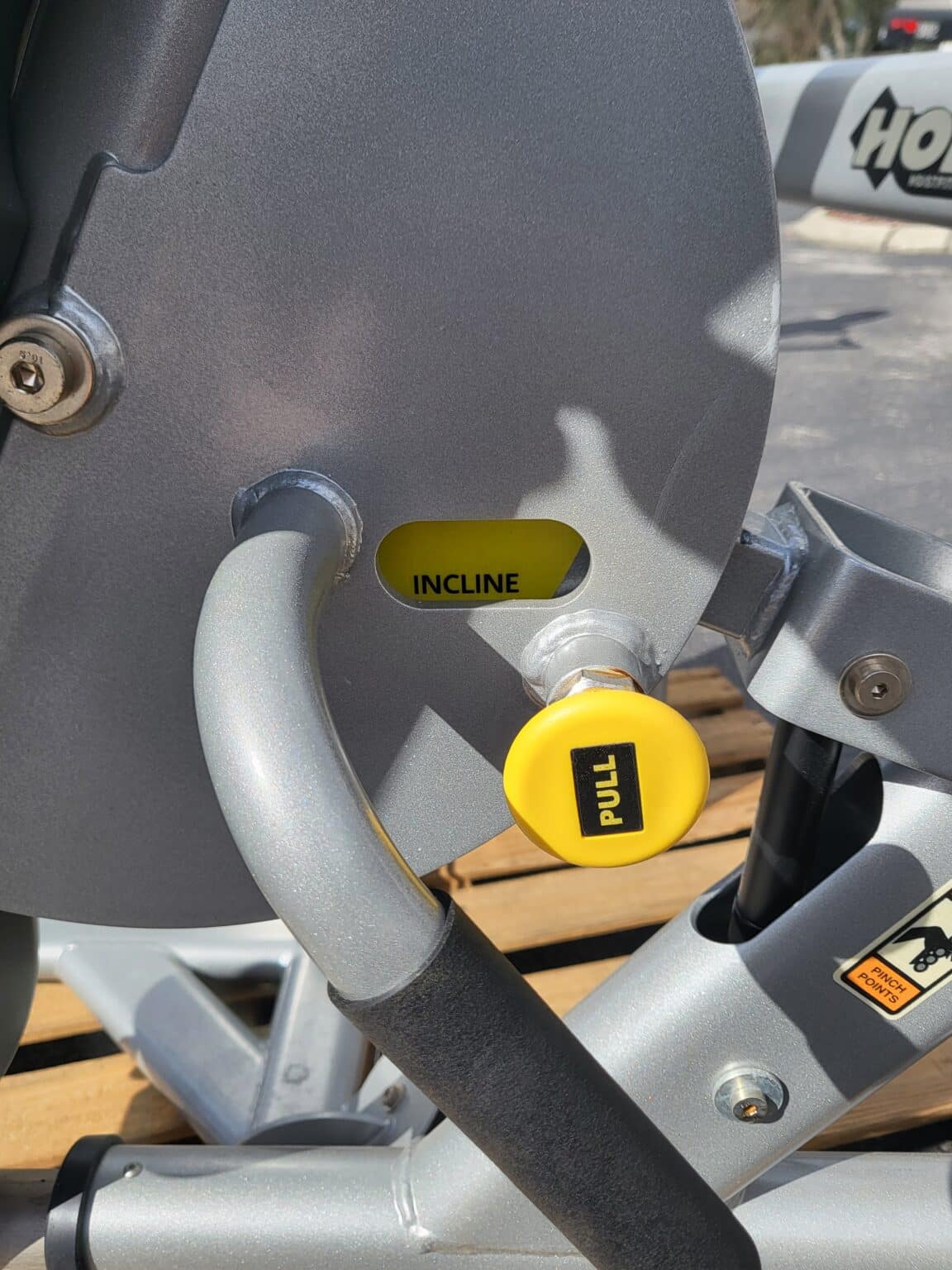 Hoist Fitness HD3300 Chest/Shoulder Press ReFit Nation