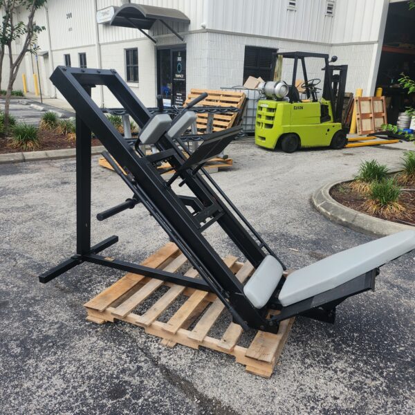 Body Solid Leg Sled