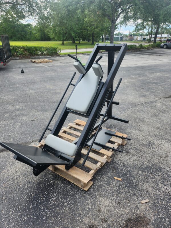 Body Solid Leg Sled - Image 3