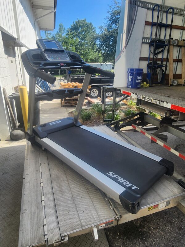 Spirit Treadmill XT685