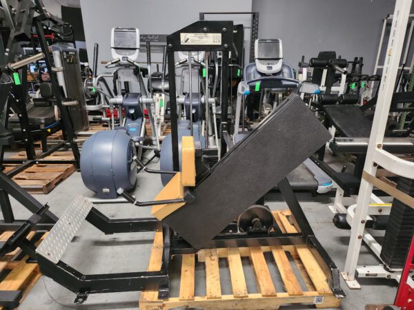 Body Masters 45 Degree Calf Raise (Selectorized)