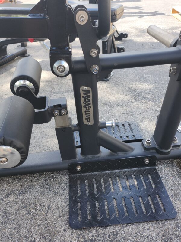 MaxPump Vertical Hip Thrust Plate Loaded - Image 4