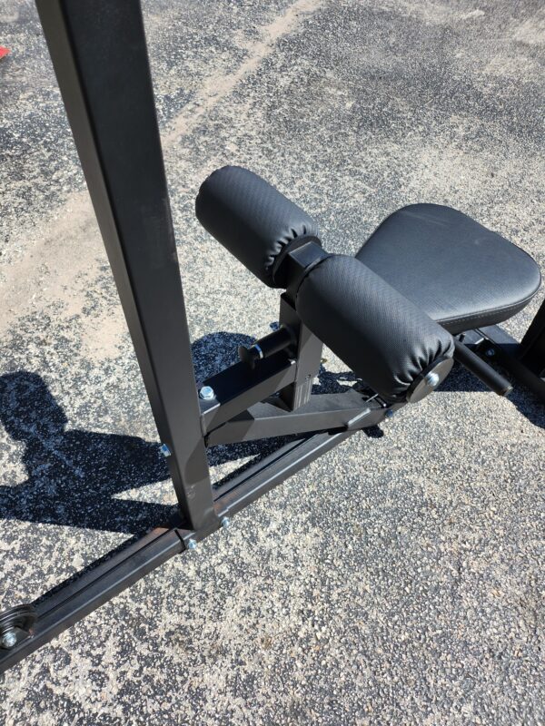 Titan Fitness Plate Loaded Lat Pulldown Low Row - Image 4