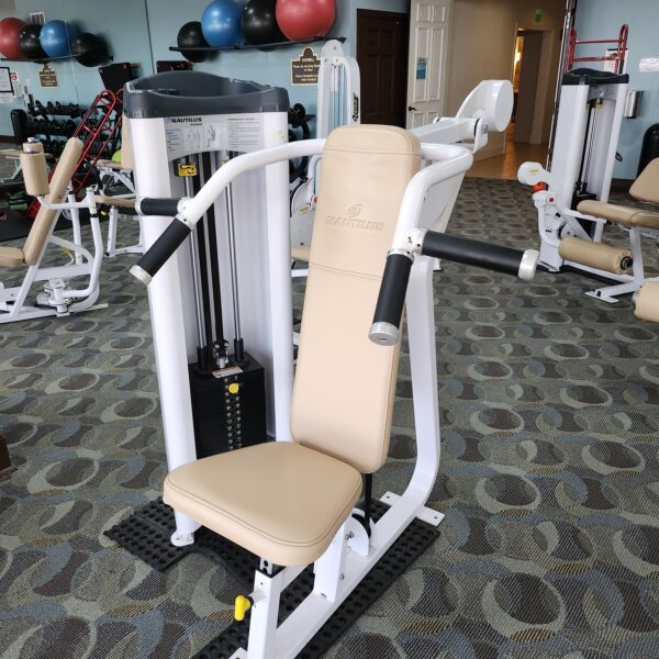 Nautilus Studio Overhead Shoulder Press Machine