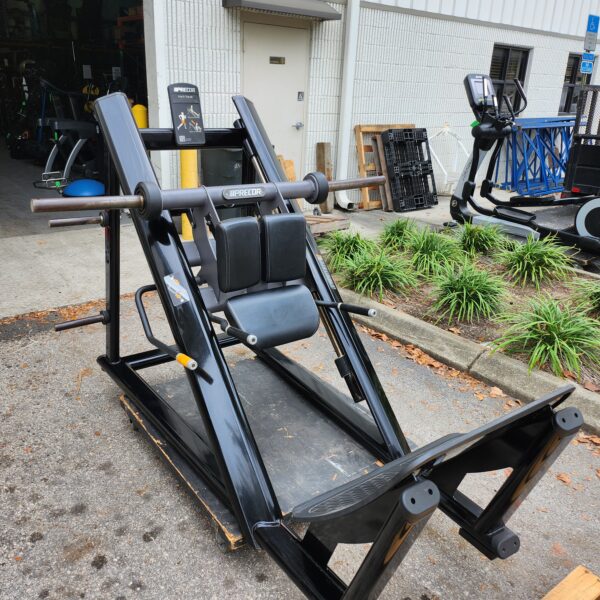 Precor Discovery Series Hack Squat Machine (DPL0603)