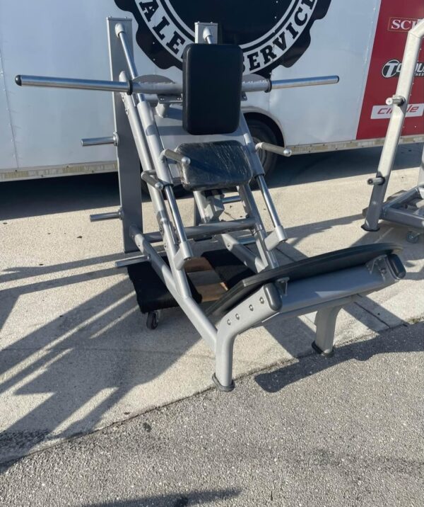 Muscle D 45 Degree Linear Hack / Calf Machine