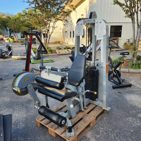 Hoist Fitness HD2400 Leg Extension Seated Leg Curl Combo