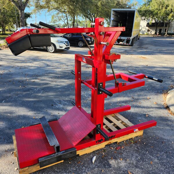 Dynabody Super Squat Machine