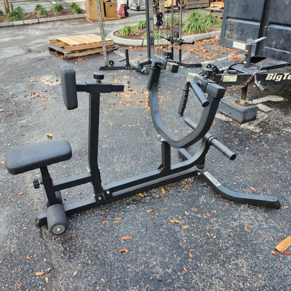 Titan Fitness Seated Row Plate Loaded