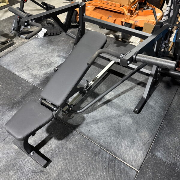 Titan Fitness Plate Loaded Chest Press