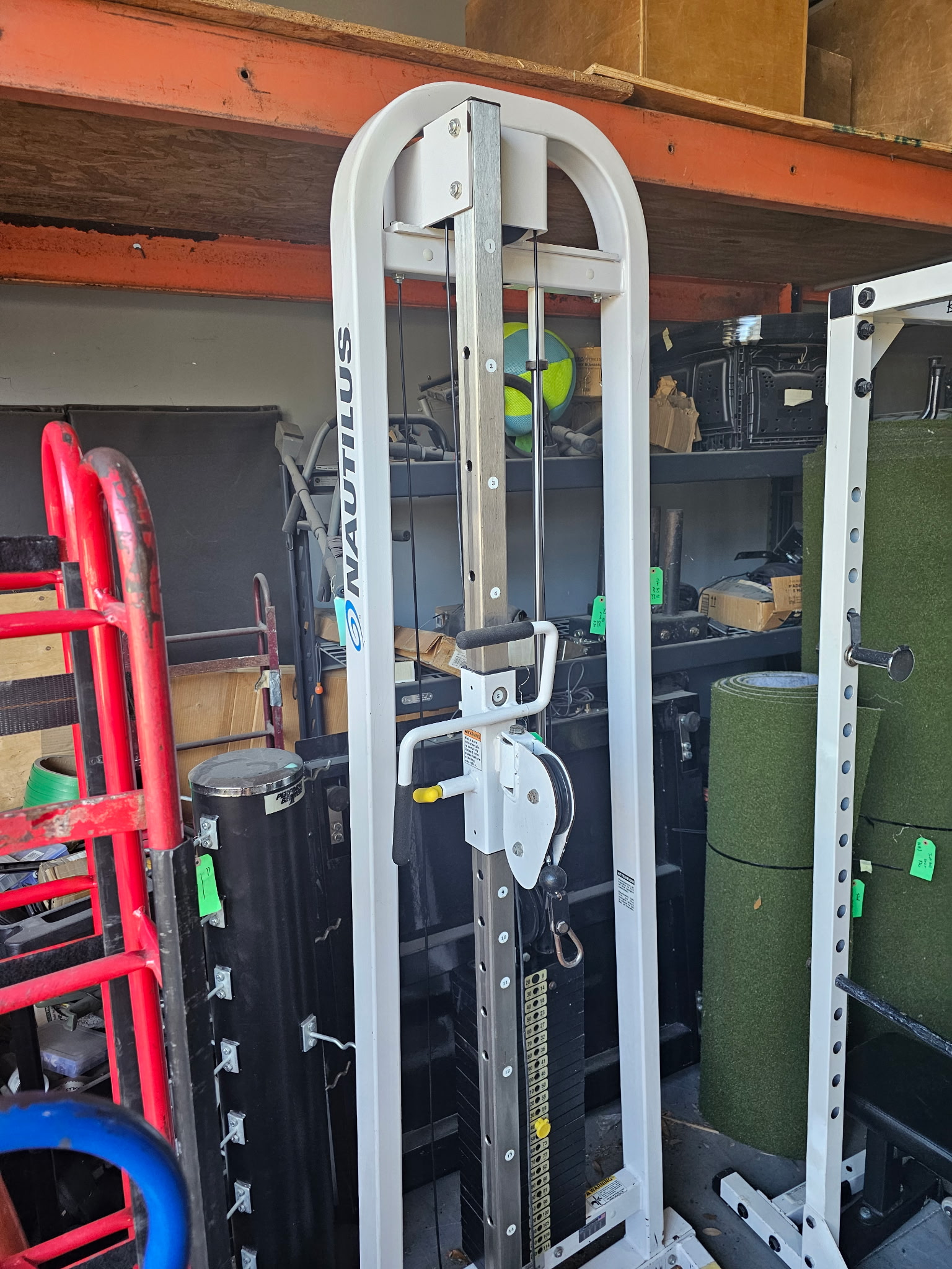 Nautilus Adjustable Single Cable Column - Image 4