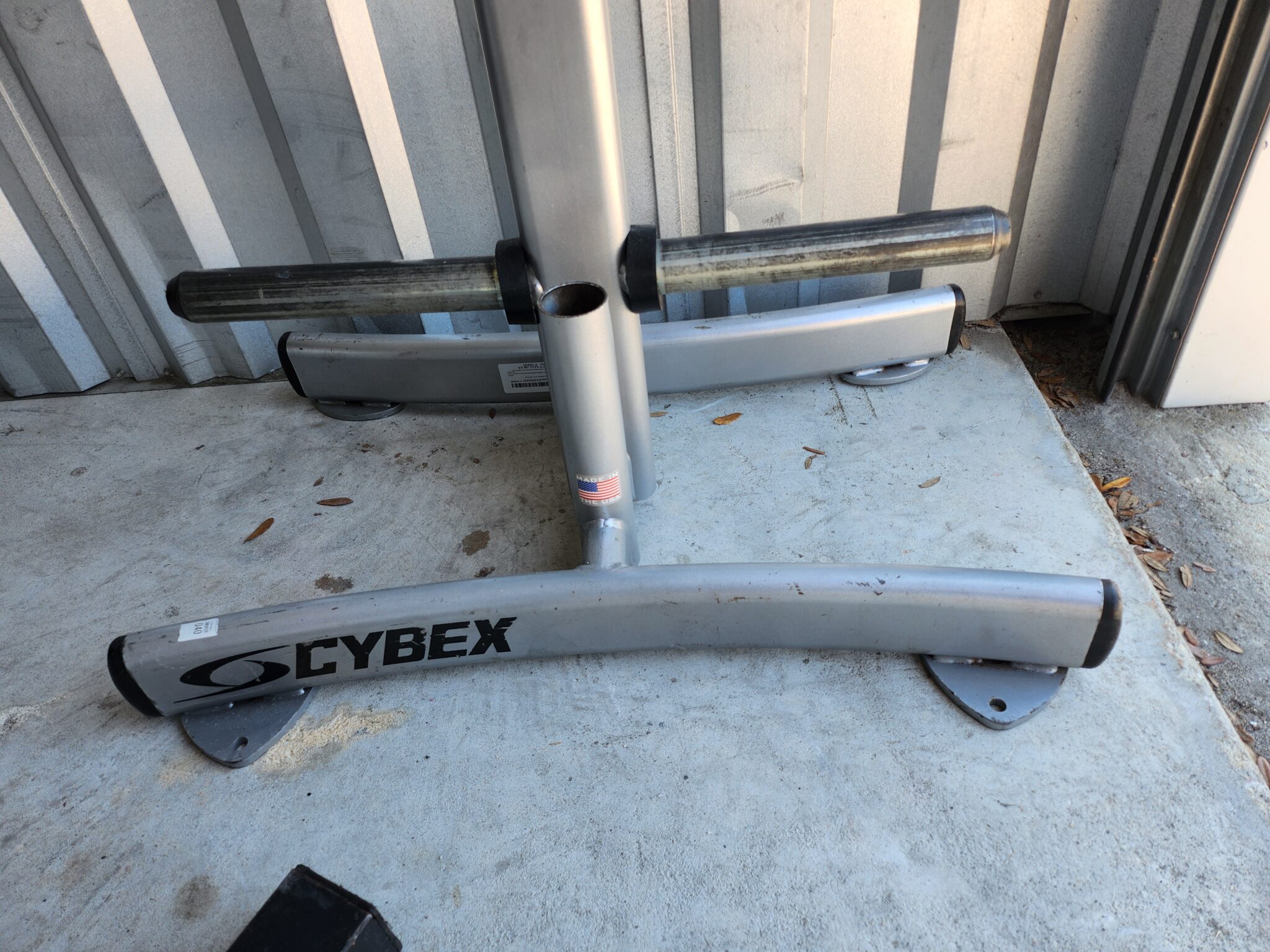 Cybex Commercial Weight Plate Storage Tree w/ 2 Bar holders - Image 3