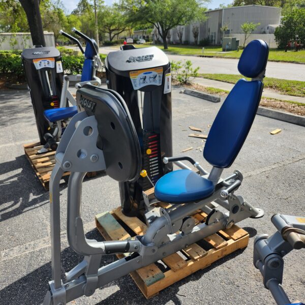 Hoist Roc It Leg Press