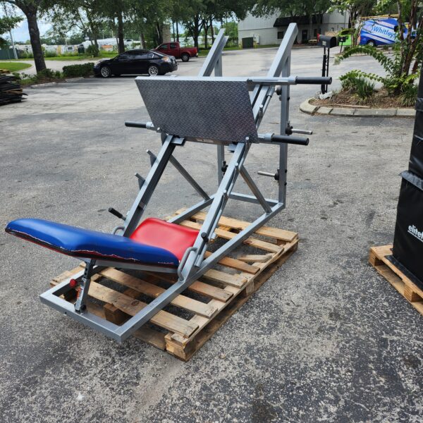 Promaxima Plate Loaded Leg Press