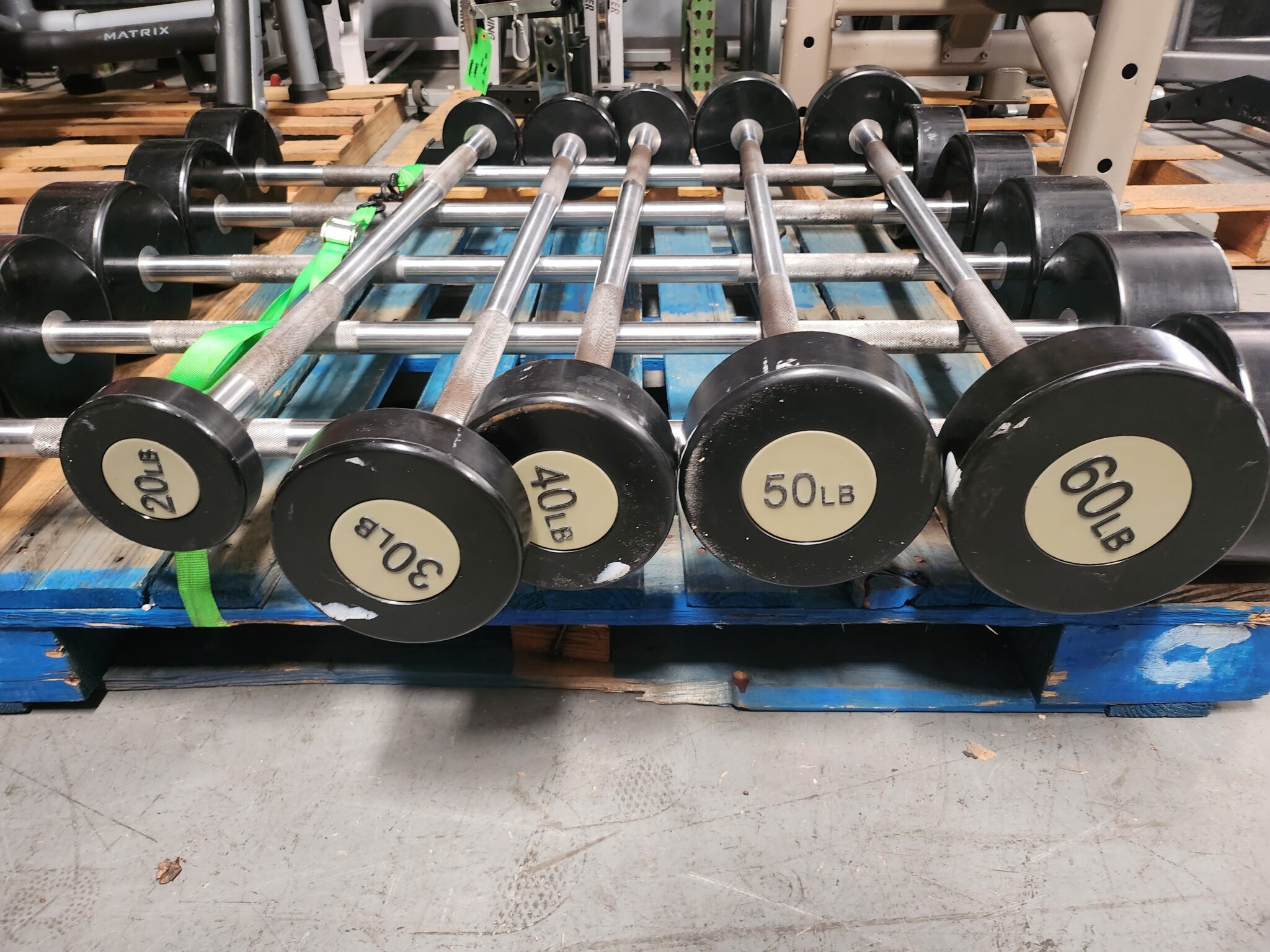 Hampton Fitness Fixed Straight Curl Bar Set (no rack) - Image 2