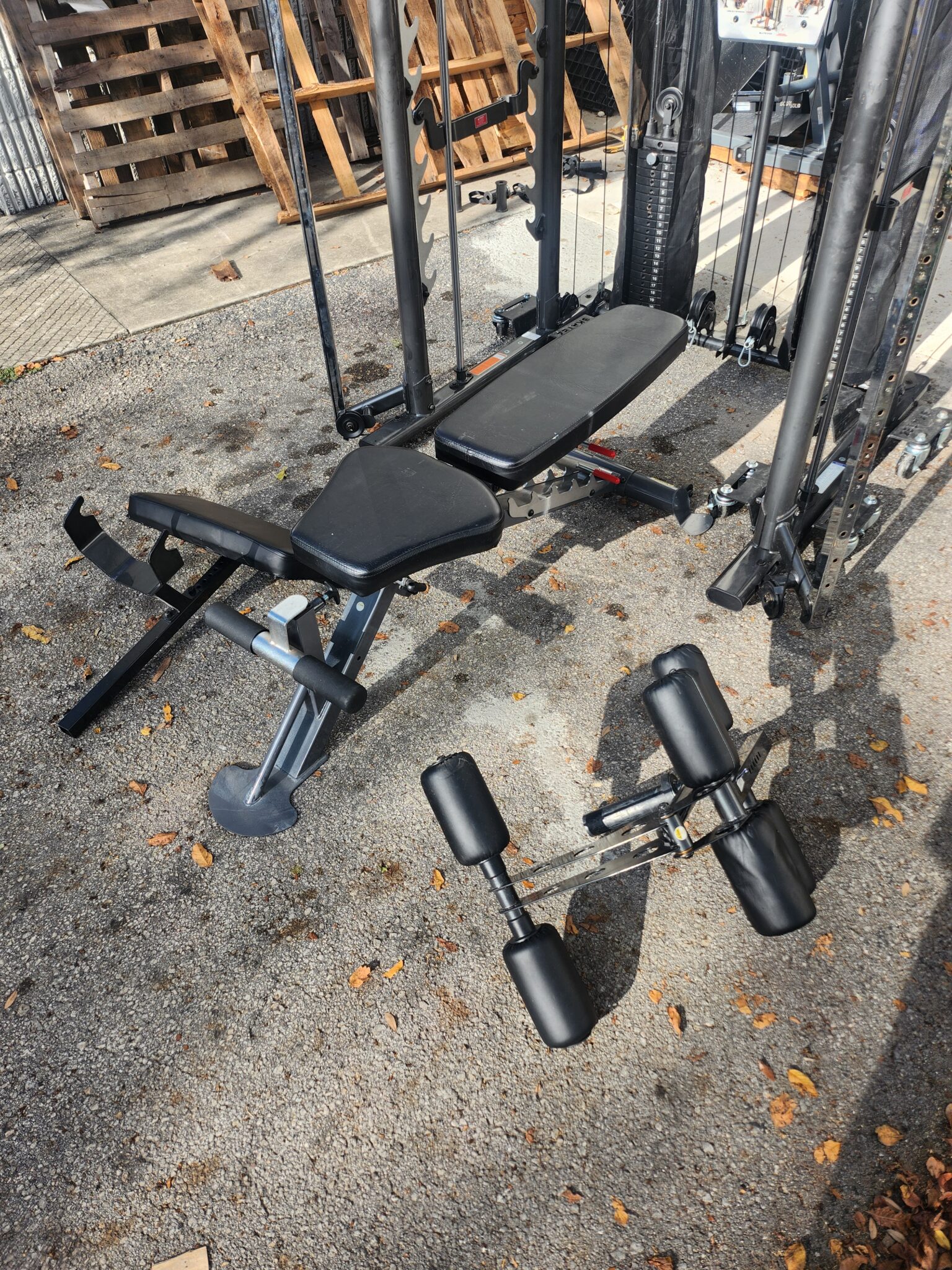 Inspire Fitness SCS Smith Cage System w/ Bench - Image 5