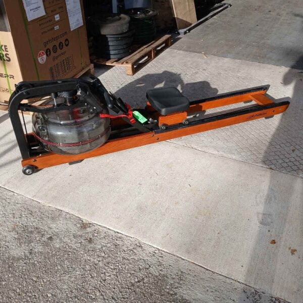Life Fitness Water Rower